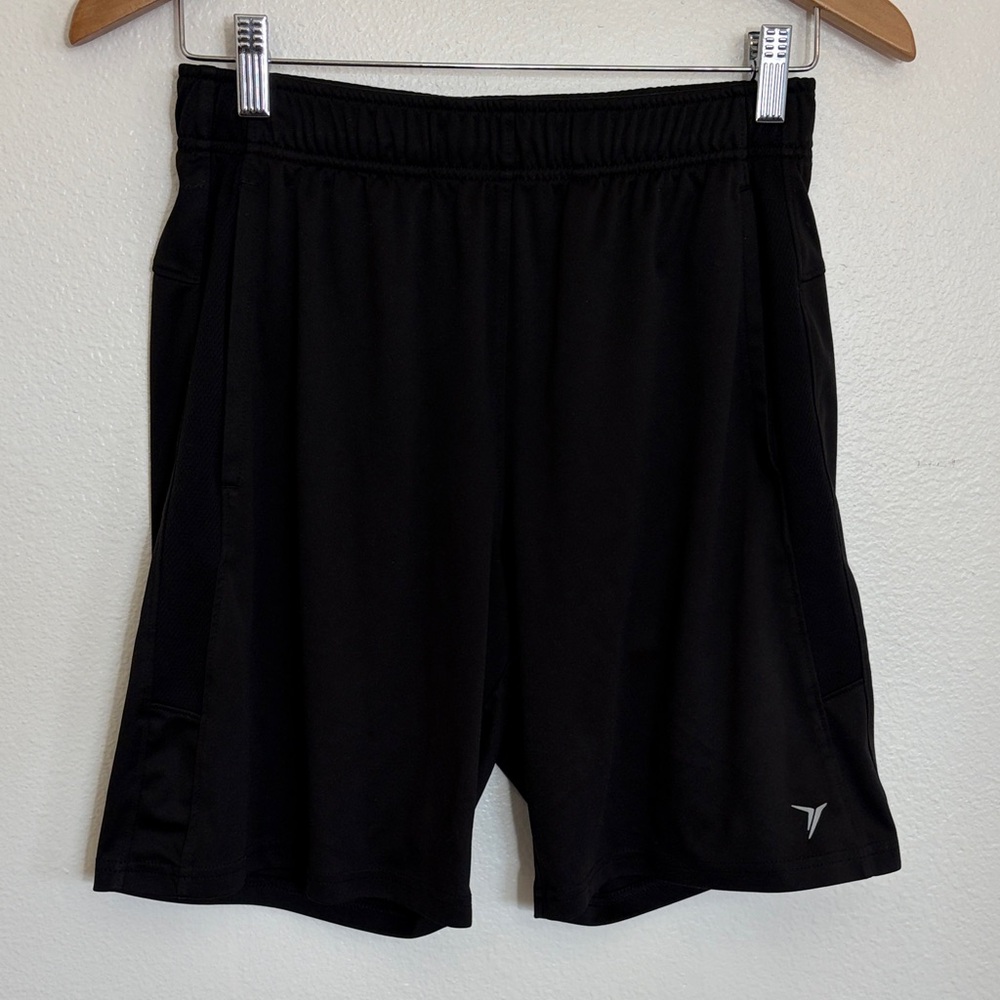 Old Navy Active Go-Dry Black Athletic Shorts